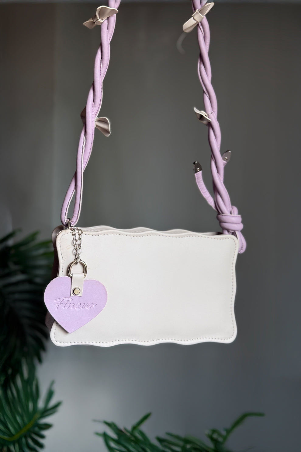Inaya's Handbag Baggie - Off White (Lilac Strap)